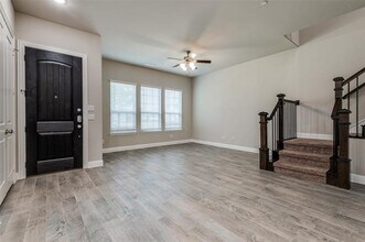 1455 Perrin Ln. in Farmers Branch, TX - Building Photo - Building Photo