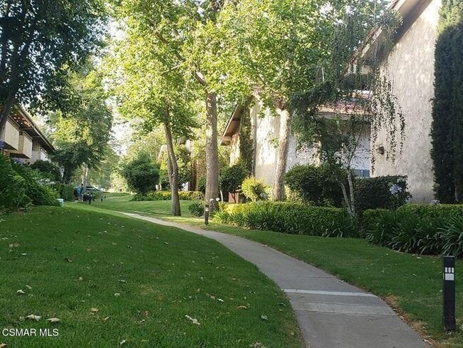 31550 Agoura Rd in Westlake Village, CA - Building Photo - Building Photo