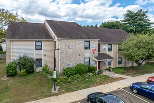 Shadywood Village in Perkasie, PA - Building Photo