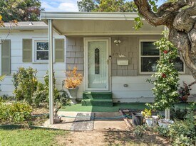 815 Sandra Dr in Midwest City, OK - Building Photo