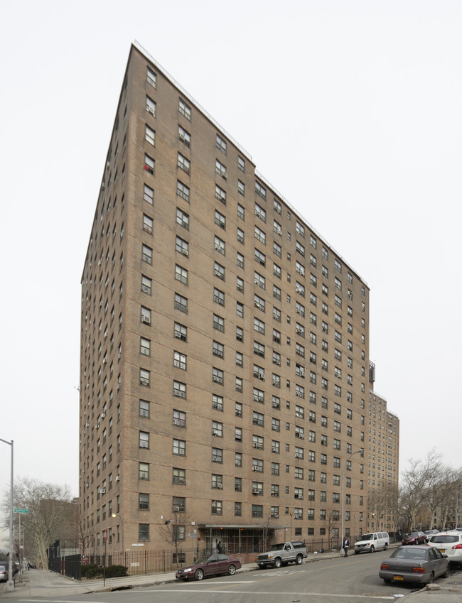 Mill Brook Extension in Bronx, NY - Building Photo - Building Photo