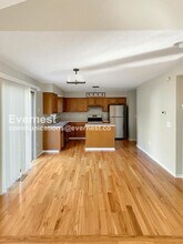 2423 Rock Creek Ct in Grove City, OH - Building Photo - Building Photo