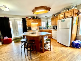 237 York St in Fredericton, NB - Building Photo