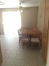 267 Cavalier Way in Chico, CA - Building Photo - Building Photo