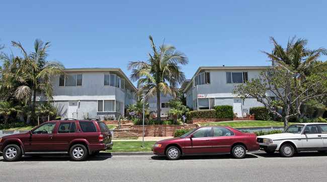 951-957 10th St in Santa Monica, CA - Building Photo - Building Photo