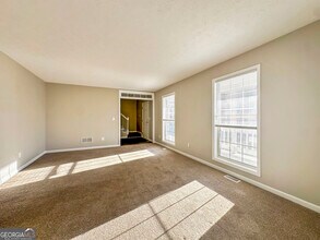 3340 Summit Pl Dr in Loganville, GA - Building Photo - Building Photo