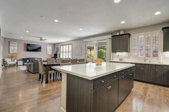 445 Adobe Estates Dr in Vista, CA - Building Photo - Building Photo