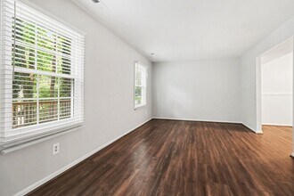 11 Willow Branch Pl in Fredericksburg, VA - Building Photo - Building Photo