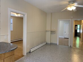 38 Lowell Ave in Newton, MA - Building Photo - Building Photo