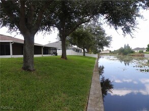 1325 Gleason Pkwy in Cape Coral, FL - Building Photo - Building Photo