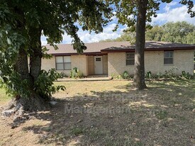 23185 CR 3520 in Fitzhugh, OK - Building Photo