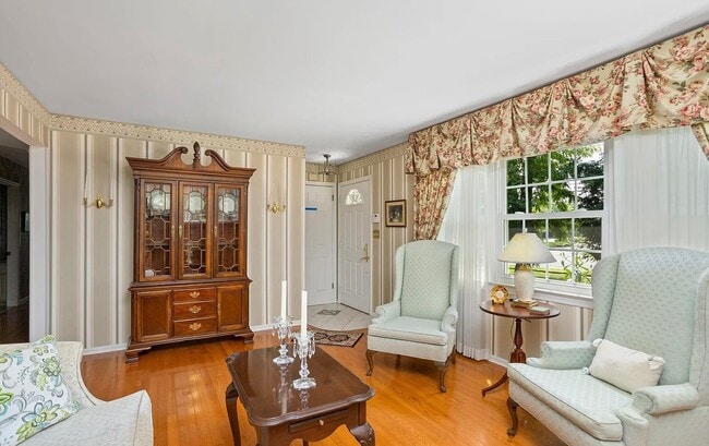 property at 3847 Quakerbridge Rd