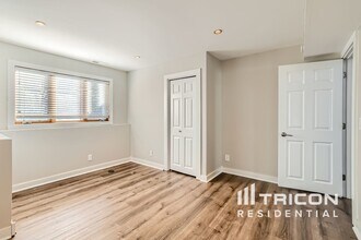 11932 Kerry St NW in Coon Rapids, MN - Building Photo - Building Photo