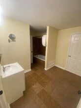 1729 Chip-N-Dale Dr in Arlington, TX - Building Photo - Building Photo