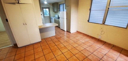 12xx Lunalilo St in Honolulu, HI - Foto de edificio - Building Photo