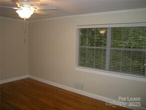 1215 Sewickley Dr in Charlotte, NC - Building Photo - Building Photo