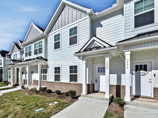 204 Ansley Wy in Lebanon, TN - Building Photo - Building Photo