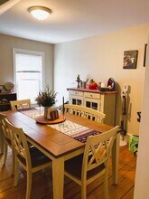 74 Woodbine St in Providence, RI - Foto de edificio - Building Photo