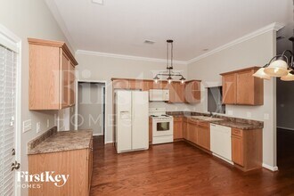 316 Village Dr in Calera, AL - Building Photo - Building Photo