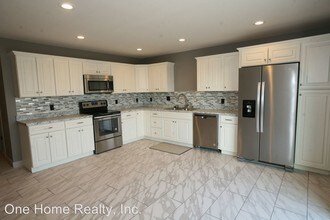 11818 Ridgeway Dr in St. Joseph, MO - Building Photo - Building Photo