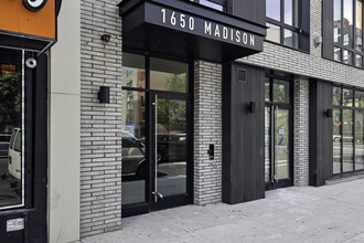 1650 Madison Ave in New York, NY - Building Photo - Building Photo