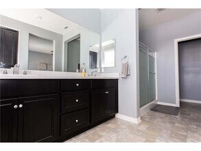 40402 Calle Real in Murrieta, CA - Building Photo - Building Photo