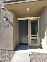 746 E Doral Ave in Gilbert, AZ - Building Photo - Building Photo