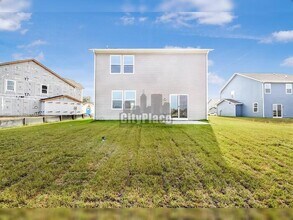 3794 Cantebury Dr in Franklin, IN - Building Photo - Building Photo