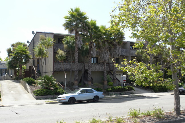 4630-4638 Park Blvd in Oakland, CA - Building Photo - Building Photo