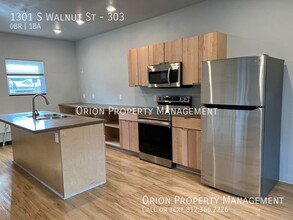 1301 S Walnut St-Unit -303 in Bloomington, IN - Building Photo - Building Photo