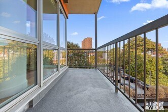 333 Greene Ave in Brooklyn, NY - Building Photo - Building Photo