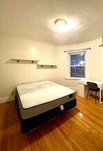 797 Washington St, Unit A in Brookline, MA - Foto de edificio - Building Photo
