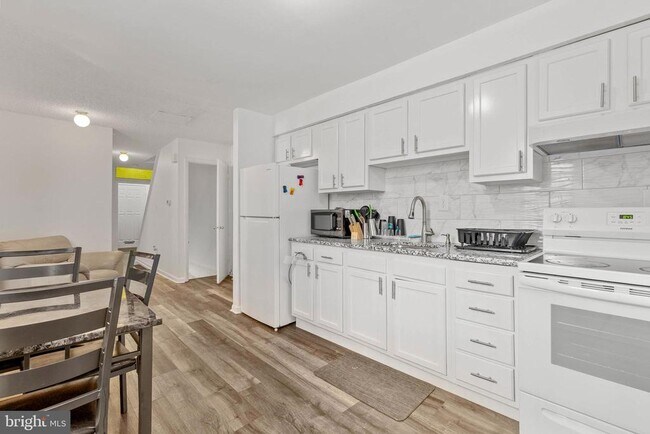 property at 1534 Page St