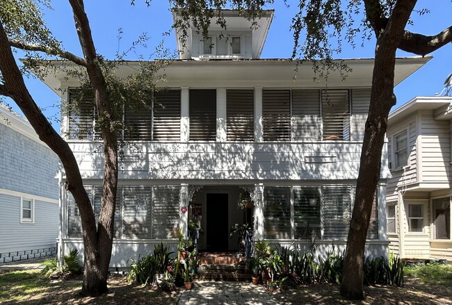property at 940 6th St N