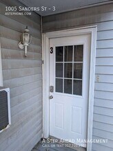 1005 Sanders St in Indianapolis, IN - Building Photo - Building Photo