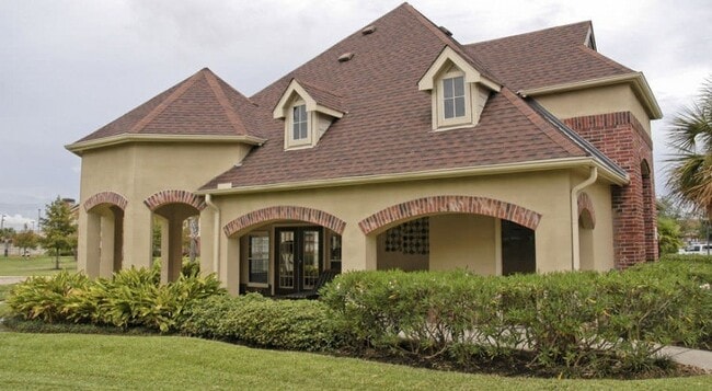 property at 3102 W Bay Area Blvd