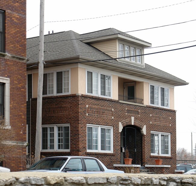 15 W 28th St in Indianapolis, IN - Foto de edificio - Building Photo