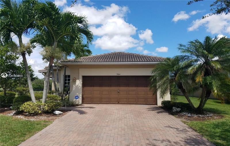 7884 NW 123rd Ave in Parkland, FL - Building Photo