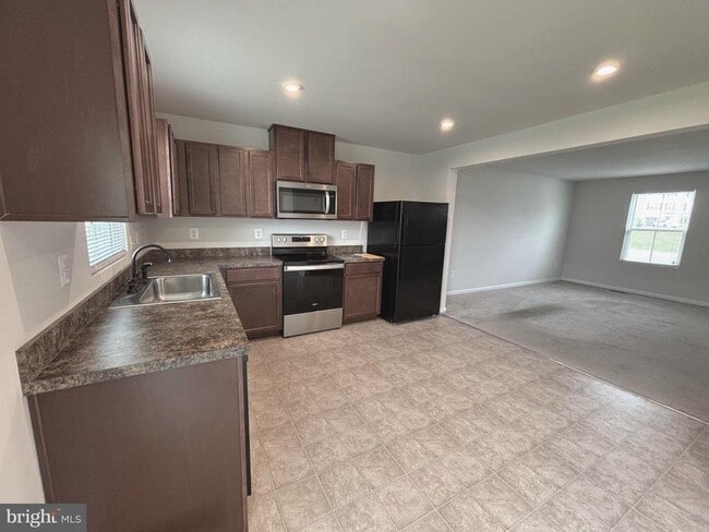 57 Sebago Pl in Martinsburg, WV - Building Photo - Building Photo