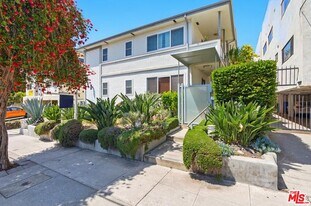 1929 Tamarind Ave, Unit 12 in Los Angeles, CA - Building Photo