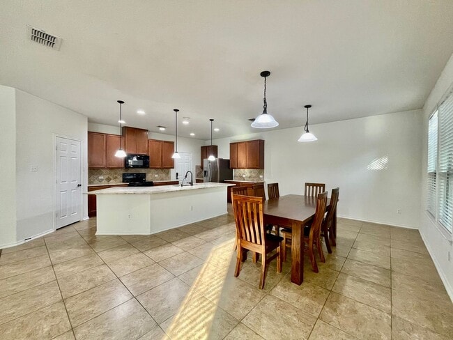 214 Sageleaf Willow in San Marcos, TX - Building Photo - Building Photo