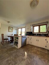 43 Warren Ave in Middletown, RI - Building Photo - Building Photo