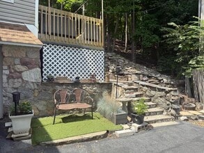 685 Jersey Ave in Greenwood Lake, NY - Building Photo - Building Photo