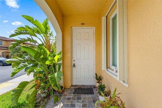 12030 SW 268th St in Homestead, FL - Building Photo - Building Photo