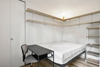 934 High St in Madison, WI - Building Photo - Building Photo