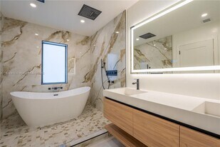 16881 SW 277th St in Homestead, FL - Building Photo