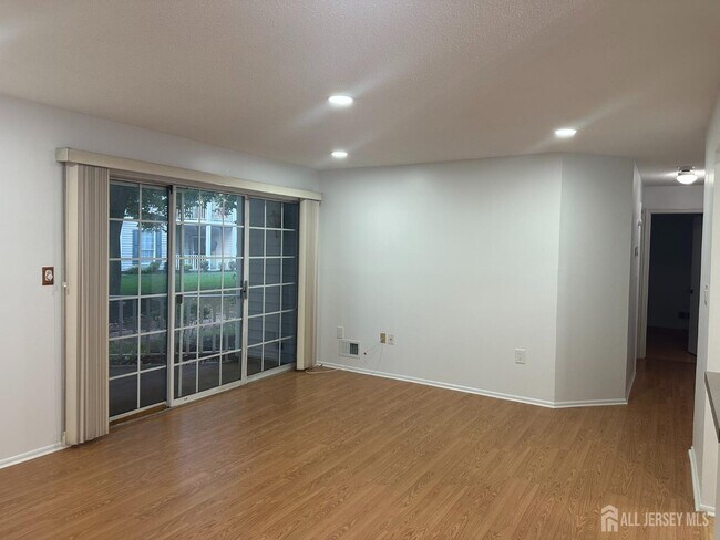 property at 158 Darwin Ln