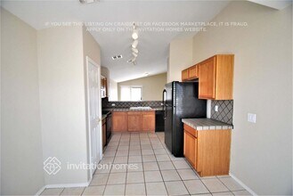 1660 S Silver Dr in Apache Junction, AZ - Building Photo - Building Photo