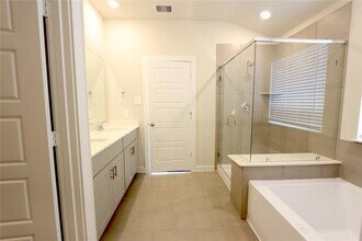 1480 Waggoner Rnch Trl in Conroe, TX - Building Photo - Building Photo