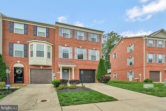 11771 Sunningdale Pl in Waldorf, MD - Foto de edificio - Building Photo